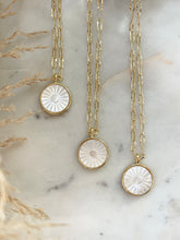 Load image into Gallery viewer, Natural Shell Sunshine Necklace