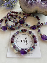 Load image into Gallery viewer, Amethyst Cat