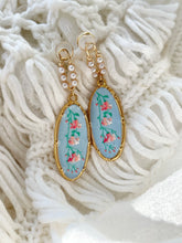 Load image into Gallery viewer, Sea Blossom Drop Earrings