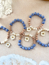 Load image into Gallery viewer, White Hibiscus Charm Bracelet