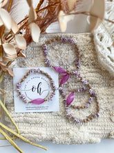 Load image into Gallery viewer, Vintage lilac bead & shells