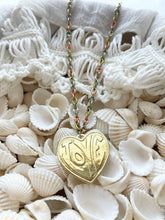 Load image into Gallery viewer, Bold Love Necklace