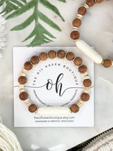 Load image into Gallery viewer, Delicate Florals Vintage Bar