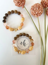 Load image into Gallery viewer, Golden Vintage Glow