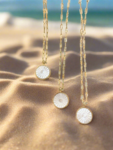 Load image into Gallery viewer, Natural Shell Sunshine Necklace