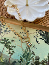 Load image into Gallery viewer, Coastal Luxe Shell Heart 18k