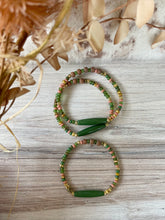 Load image into Gallery viewer, Skinny Olive Vintage Bar