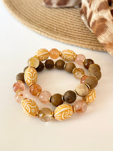 Load image into Gallery viewer, Golden Vintage Glow