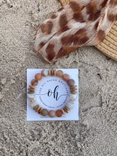 Load image into Gallery viewer, Moonstone & Druzy Beauty