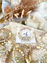 Load image into Gallery viewer, Vintage Art Deco