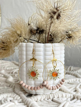 Load image into Gallery viewer, Sunburst Earrings