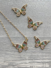 Load image into Gallery viewer, Butterfly Necklace
