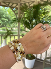 Load image into Gallery viewer, Captain Cone & Quartz