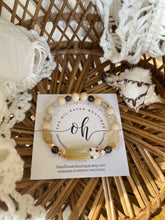 Load image into Gallery viewer, Captain Cone & Quartz