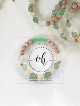 Load image into Gallery viewer, Iridescent Pineapple