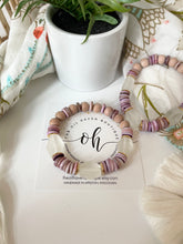 Load image into Gallery viewer, Glass and Shells