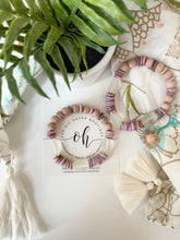 Load image into Gallery viewer, Glass and Shells