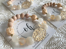 Load image into Gallery viewer, Dreamy Moonstone