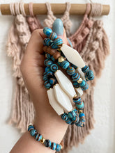 Load image into Gallery viewer, Kenya Bone Bead