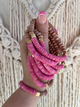 Load image into Gallery viewer, Bubblegum Seashells