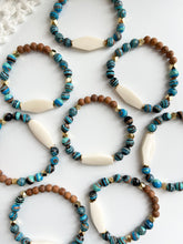 Load image into Gallery viewer, Kenya Bone Bead