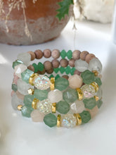 Load image into Gallery viewer, Iridescent Pineapple