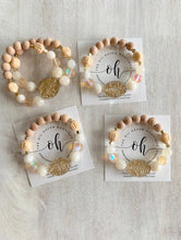 Load image into Gallery viewer, Dreamy Moonstone