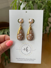 Load image into Gallery viewer, Wildflower Drop Earrings
