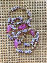 Load image into Gallery viewer, Vintage lilac bead &amp; shells
