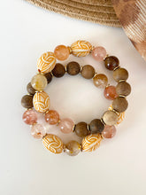 Load image into Gallery viewer, Golden Vintage Glow
