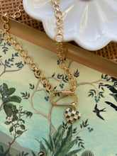 Load image into Gallery viewer, Coastal Luxe Shell Heart 18k
