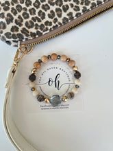 Load image into Gallery viewer, Smoky Bling &amp; Botswana
