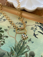 Load image into Gallery viewer, Coastal Luxe Shell Heart 18k
