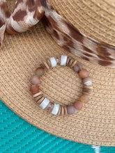 Load image into Gallery viewer, Moonstone &amp; Druzy Beauty
