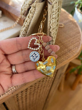 Load image into Gallery viewer, Mama Love Key &amp; Purse charm
