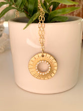 Load image into Gallery viewer, Sunburst Necklace
