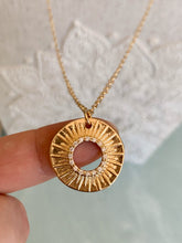 Load image into Gallery viewer, Sunburst Necklace
