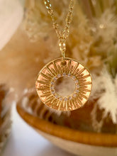 Load image into Gallery viewer, Sunburst Necklace
