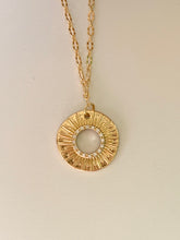 Load image into Gallery viewer, Sunburst Necklace
